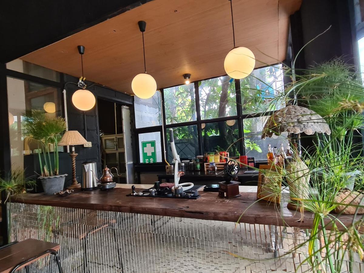 Hand Hotel Bangsaen Exterior foto